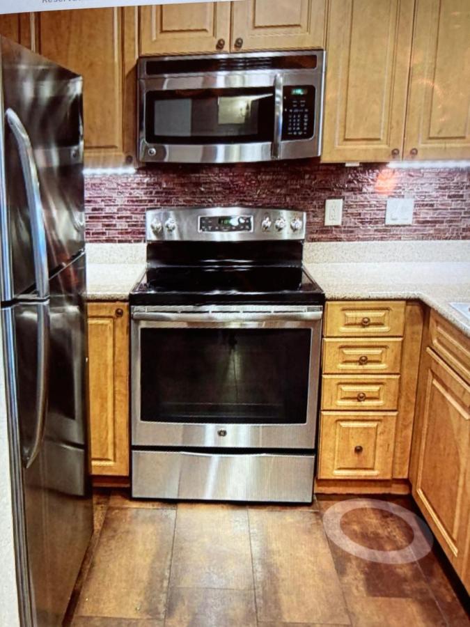 Two-Bedroom Apartment,1092042726:JPEG